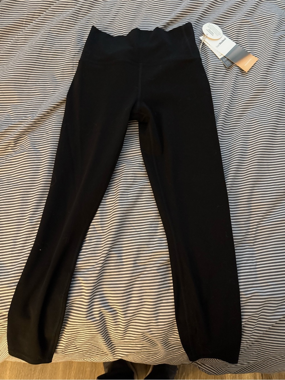Vuori All the Feels Leggings Black NWT XS